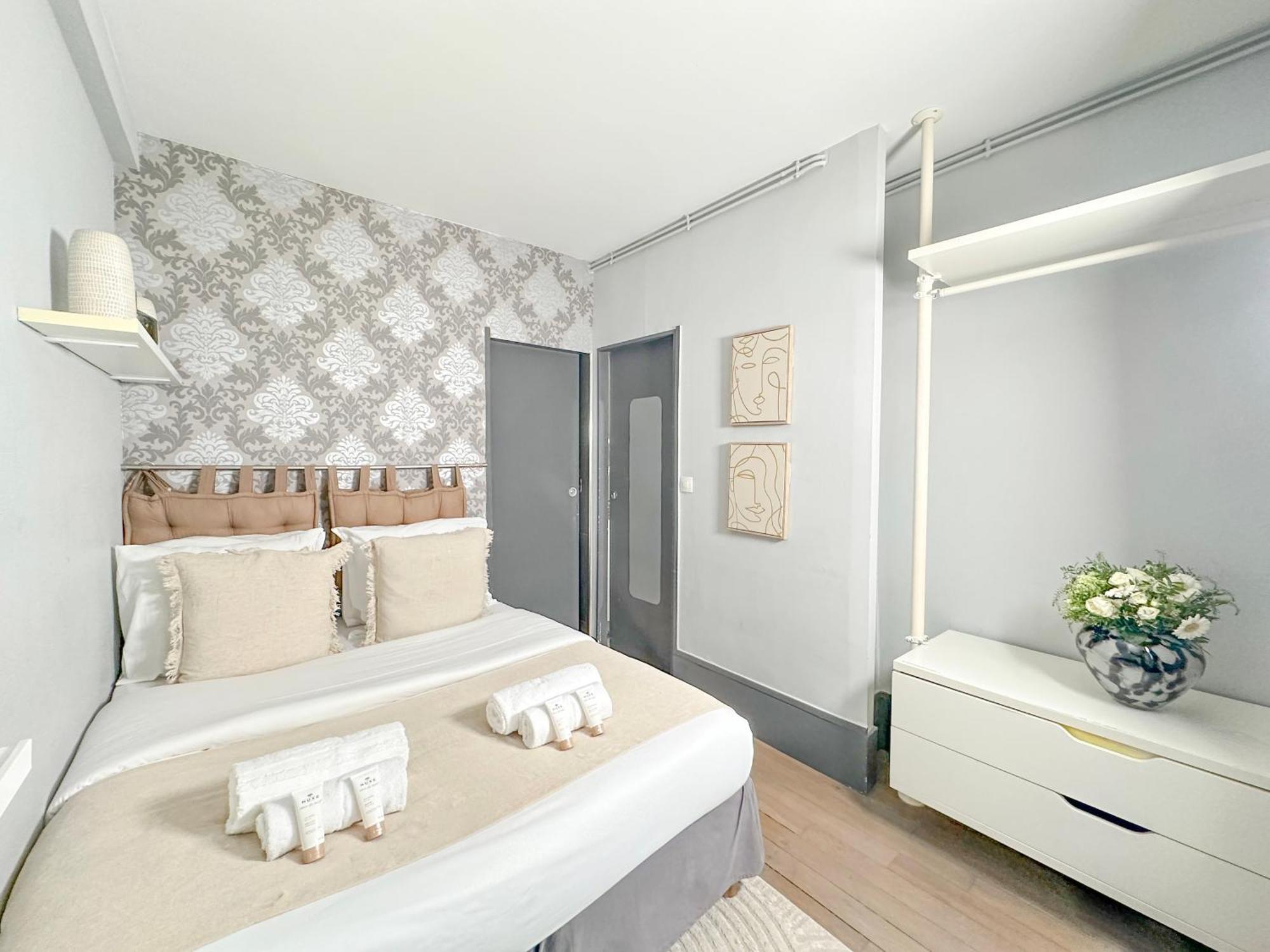 Stunning Apartment Near Eiffel Tower Paryż Zewnętrze zdjęcie